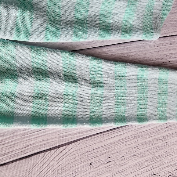 Disney Frozen Sweater - Picture 5 of 5